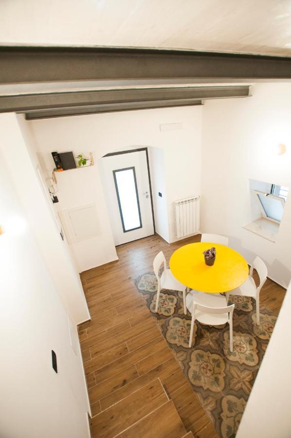 Just Here Apartments - Lascia Fare A Dio Bari Bagian luar foto