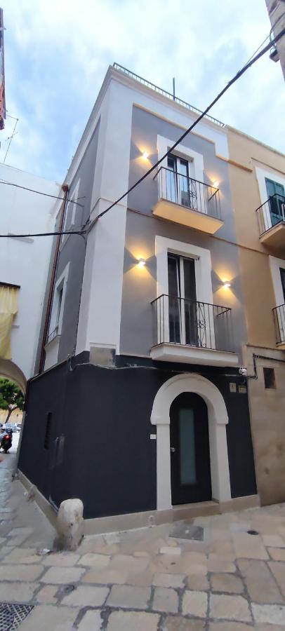 Just Here Apartments - Lascia Fare A Dio Bari Bagian luar foto