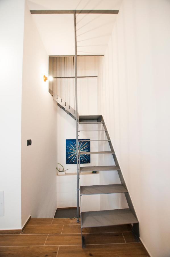 Just Here Apartments - Lascia Fare A Dio Bari Bagian luar foto