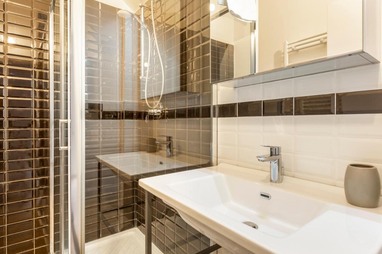 Just Here Apartments - Lascia Fare A Dio Bari Bagian luar foto